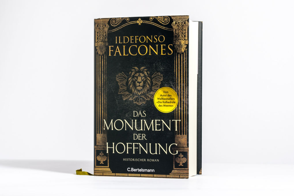 Weitere Ansicht: Das Monument der Hoffnung | Ildefonso Falcones