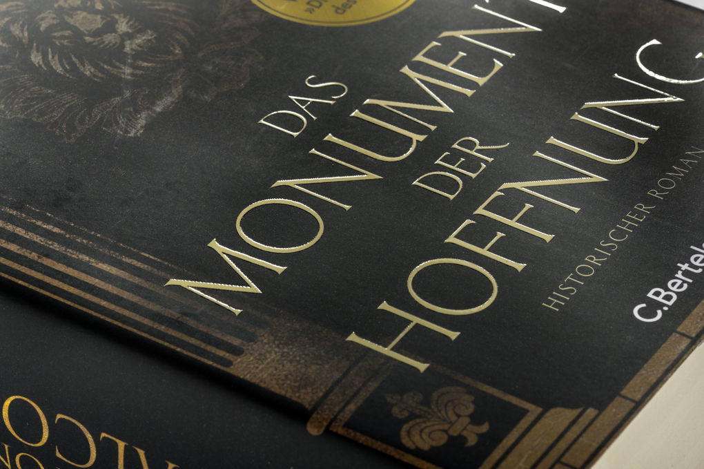 Weitere Ansicht: Das Monument der Hoffnung | Ildefonso Falcones