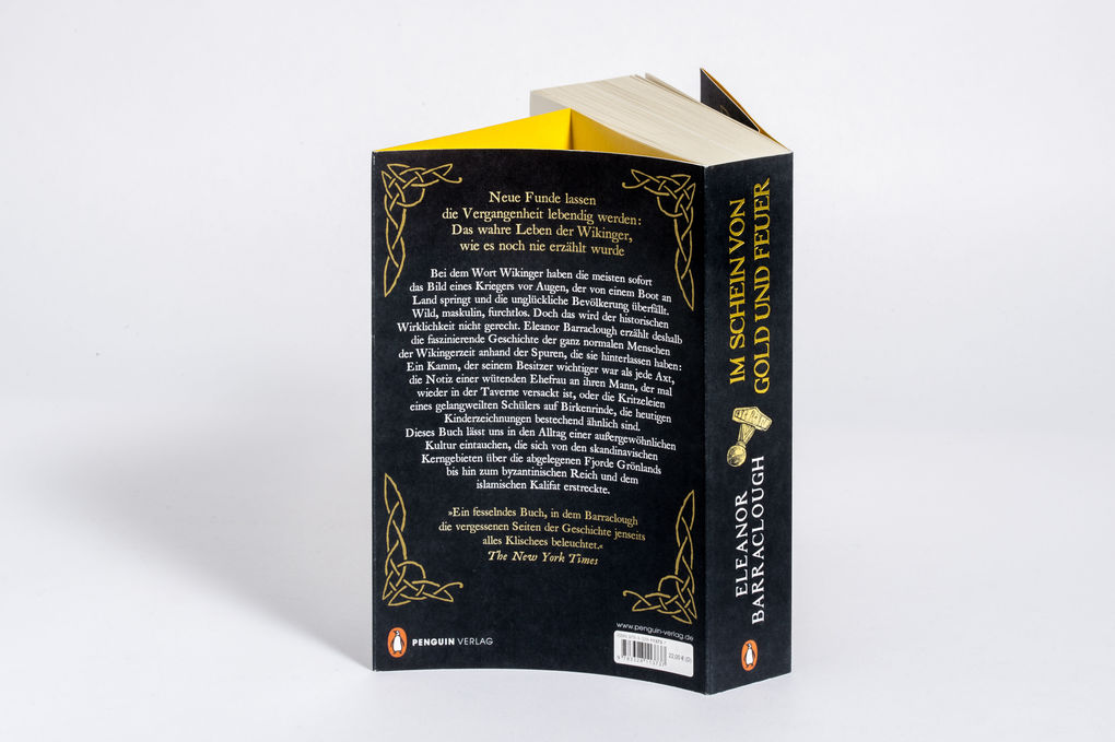 Weitere Ansicht: Im Schein von Gold und Feuer | Eleanor Barraclough