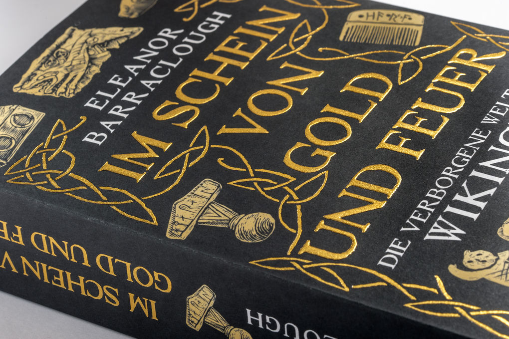 Weitere Ansicht: Im Schein von Gold und Feuer | Eleanor Barraclough