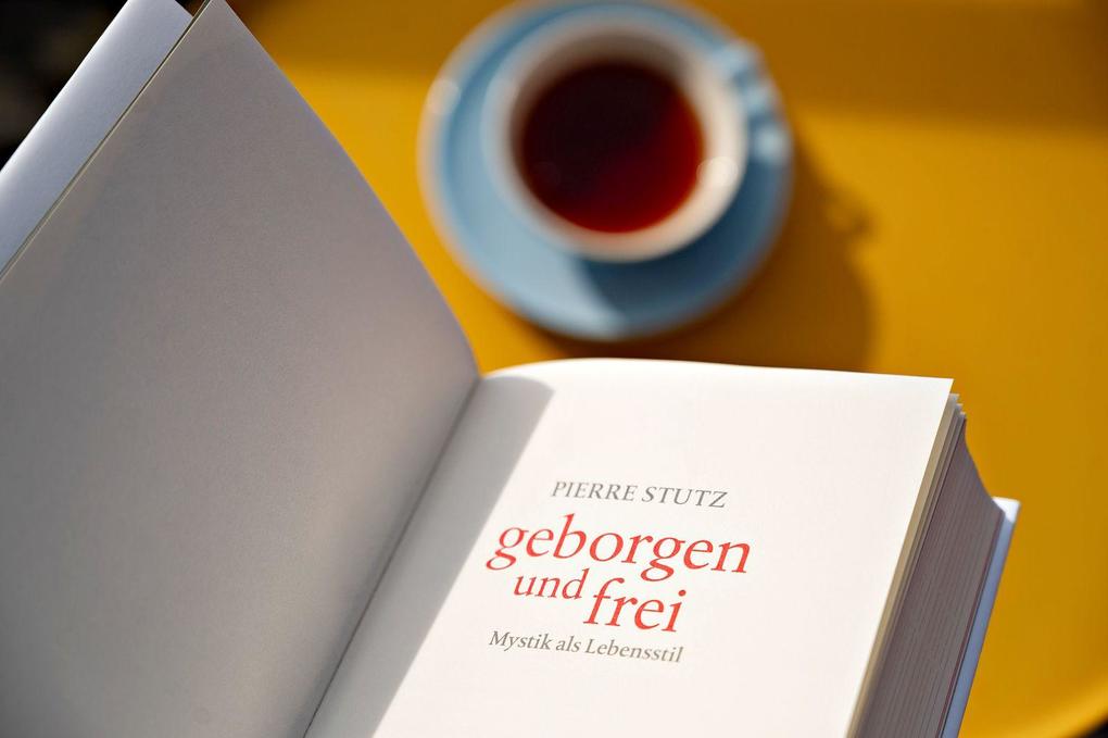 Weitere Ansicht: Geborgen und frei | Pierre Stutz