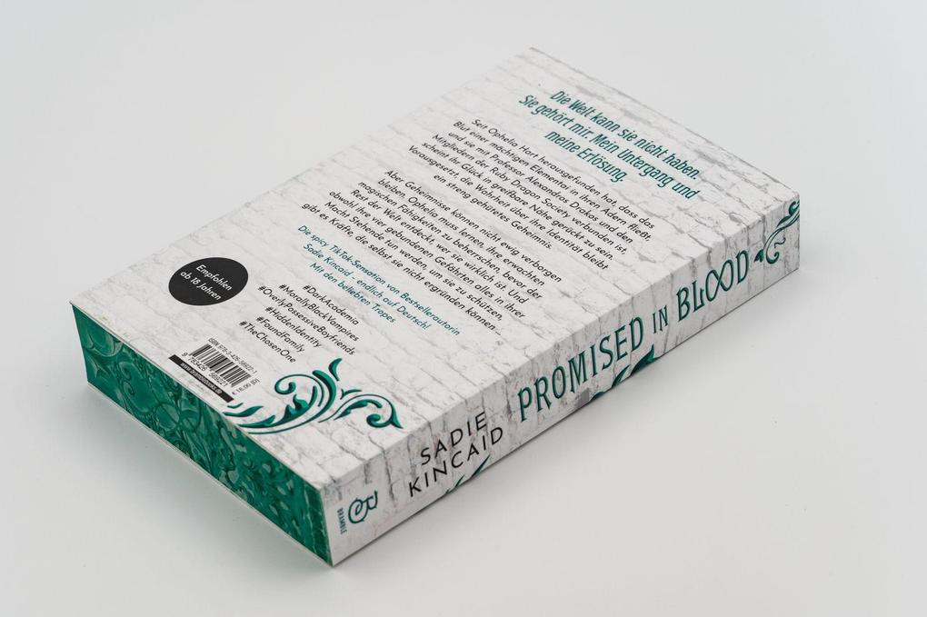 Weitere Ansicht: Promised in Blood | Sadie Kincaid