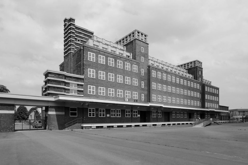 Weitere Ansicht: Bauhaus in Nordrhein-Westfalen | Kaija Voss, Jean Molitor