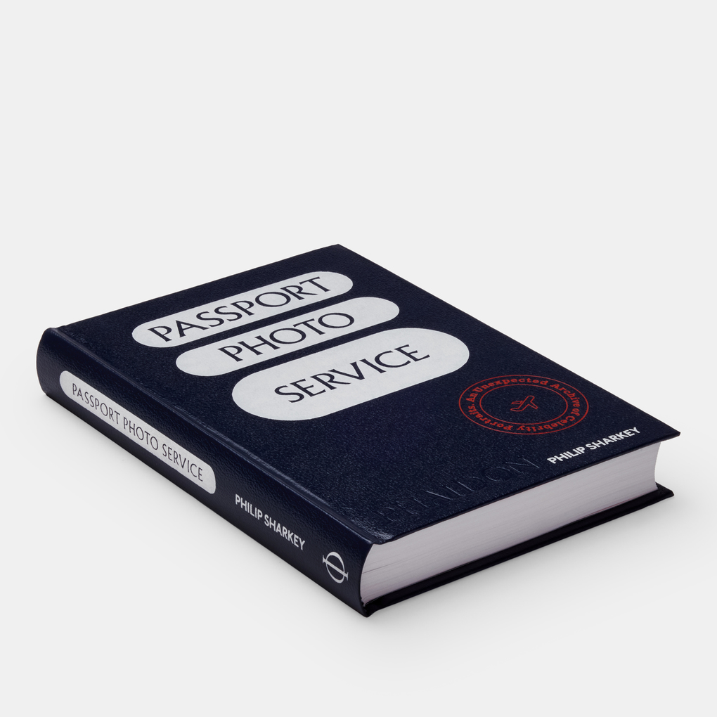 Weitere Ansicht: Passport Photo Service | Philip Sharkey