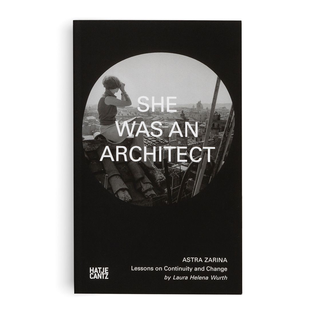 Weitere Ansicht: Astra Zarina | Laura Helena Wurth