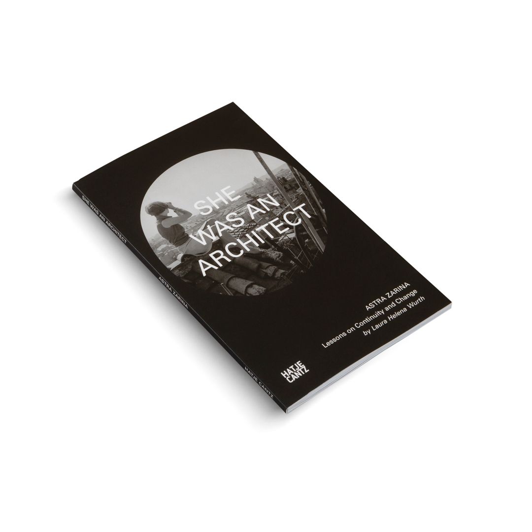 Weitere Ansicht: Astra Zarina | Laura Helena Wurth