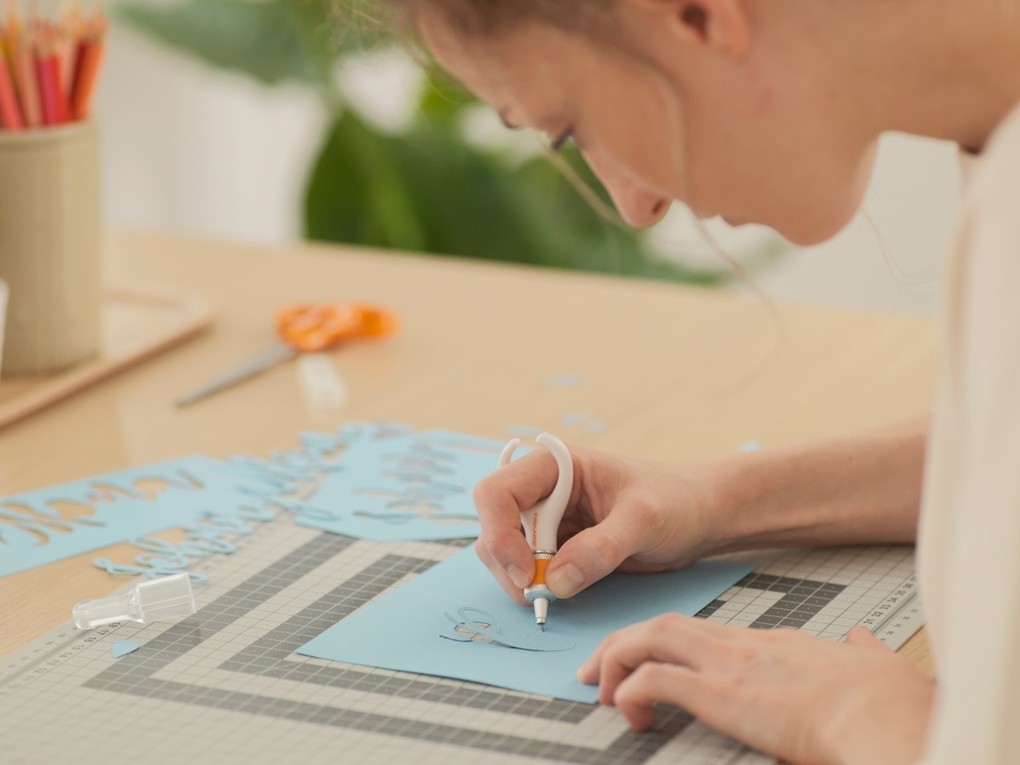 Weitere Ansicht: Fiskars Drehbastelmesser Finger - Drehbastelmesser mit SoftgripÖ