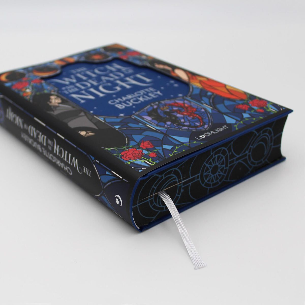 Weitere Ansicht: The Flamebearer Trilogy 1: The Witch in the Dead of Night | Charlotte Buckley
