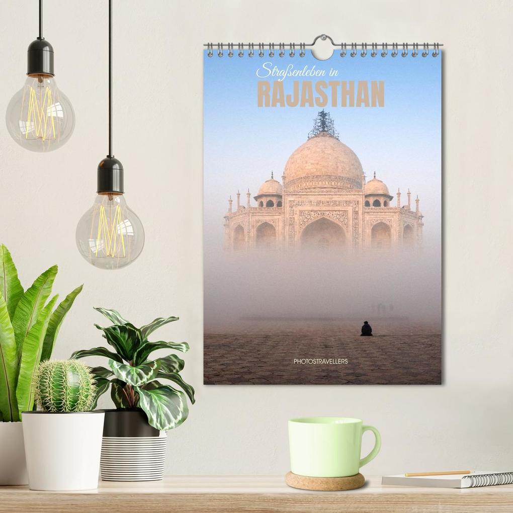 Weitere Ansicht: Straßenleben in Rajasthan (Wandkalender 2027 DIN A4 hoch), CALVENDO Monatskalender | Photostravellers Photostravellers, Calvendo