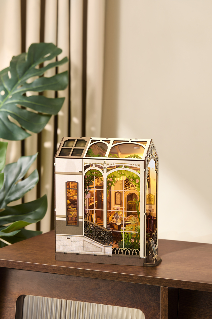 Weitere Ansicht: Book Nook: Holiday Café