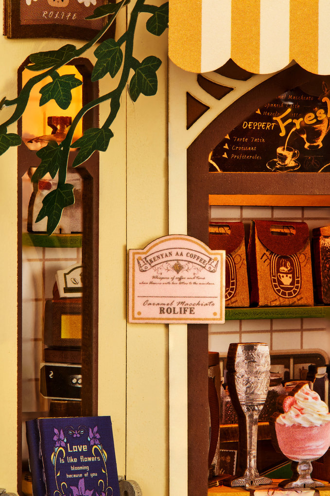 Weitere Ansicht: Book Nook: Holiday Café