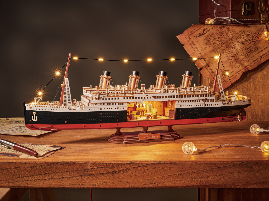 Weitere Ansicht: 1912 Eternal Atlantic Voyager