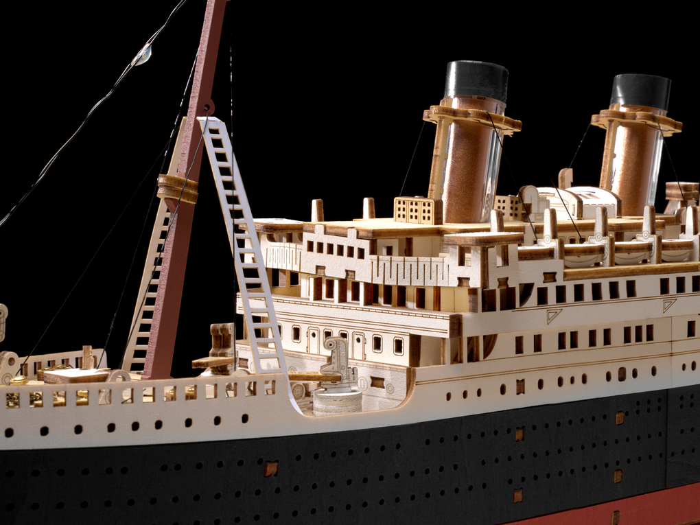 Weitere Ansicht: 1912 Eternal Atlantic Voyager