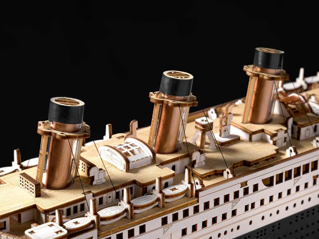 Weitere Ansicht: 1912 Eternal Atlantic Voyager