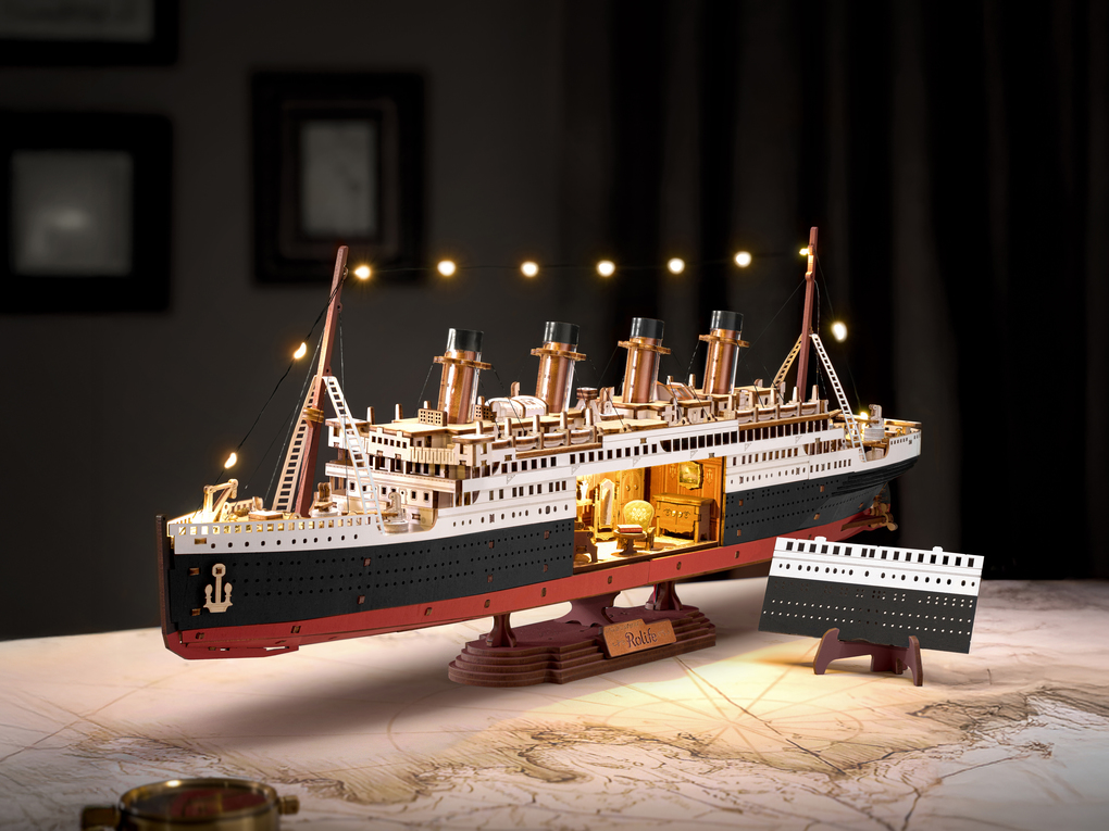 Weitere Ansicht: 1912 Eternal Atlantic Voyager