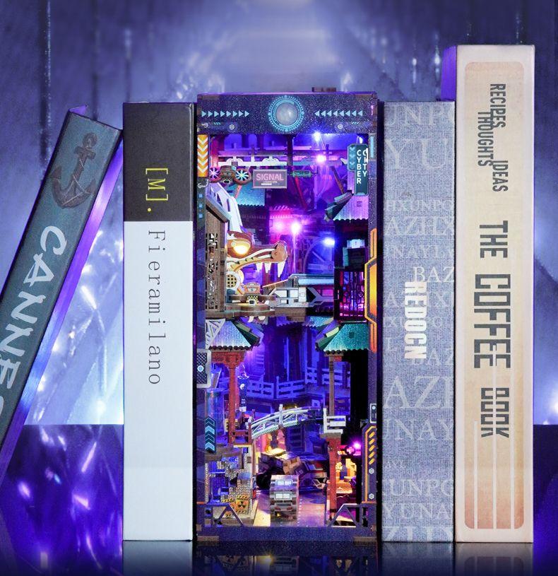Weitere Ansicht: Booknook Cyber City