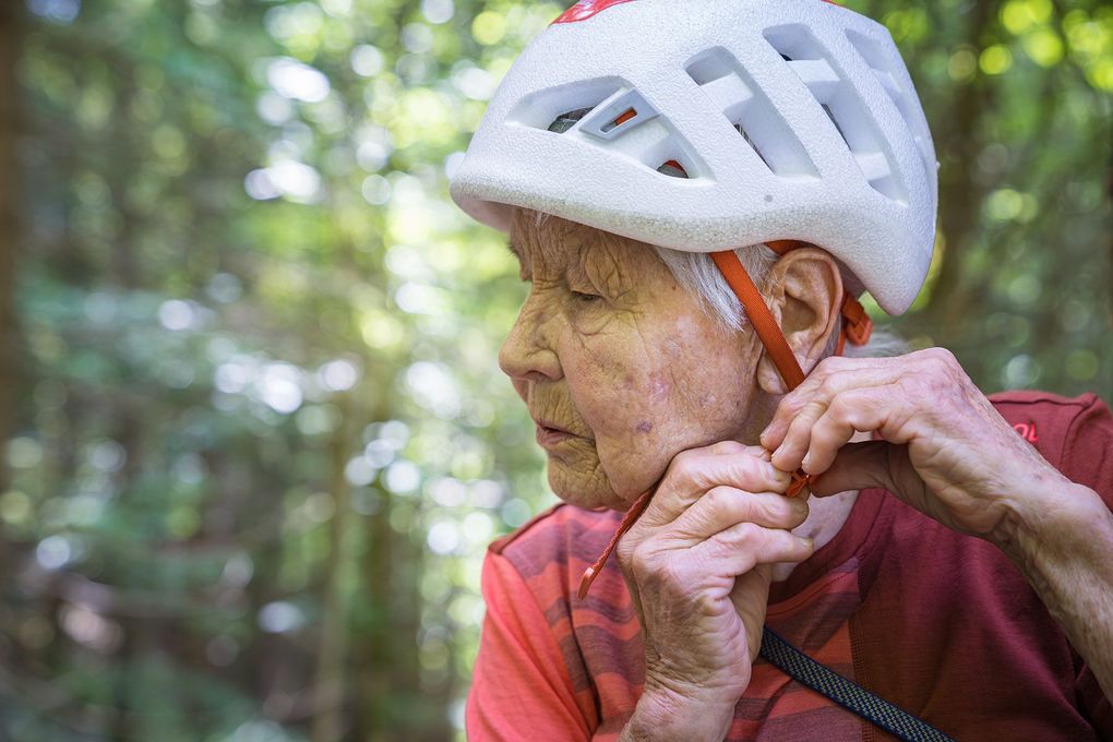 Weitere Ansicht: Mit fast 100 durch die Wand | Marlies Lattner-Czerny