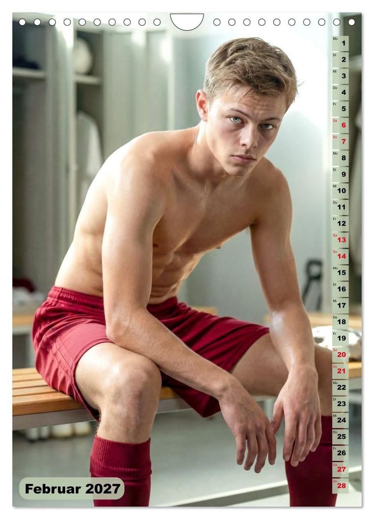 Weitere Ansicht: Nachspielzeit - Athletische Fußballer - sinnlich und intensiv (Wandkalender 2027 DIN A4 hoch), CALVENDO Monatskalender | SF-Design, Calvendo