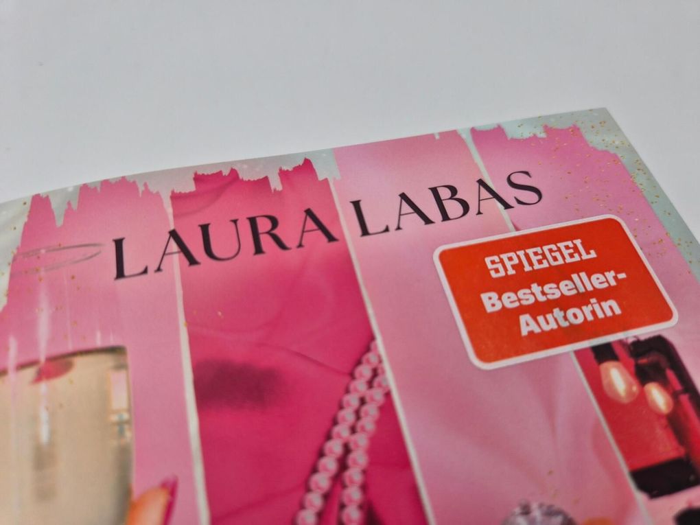 Weitere Ansicht: Pearls & Secrets | Laura Labas