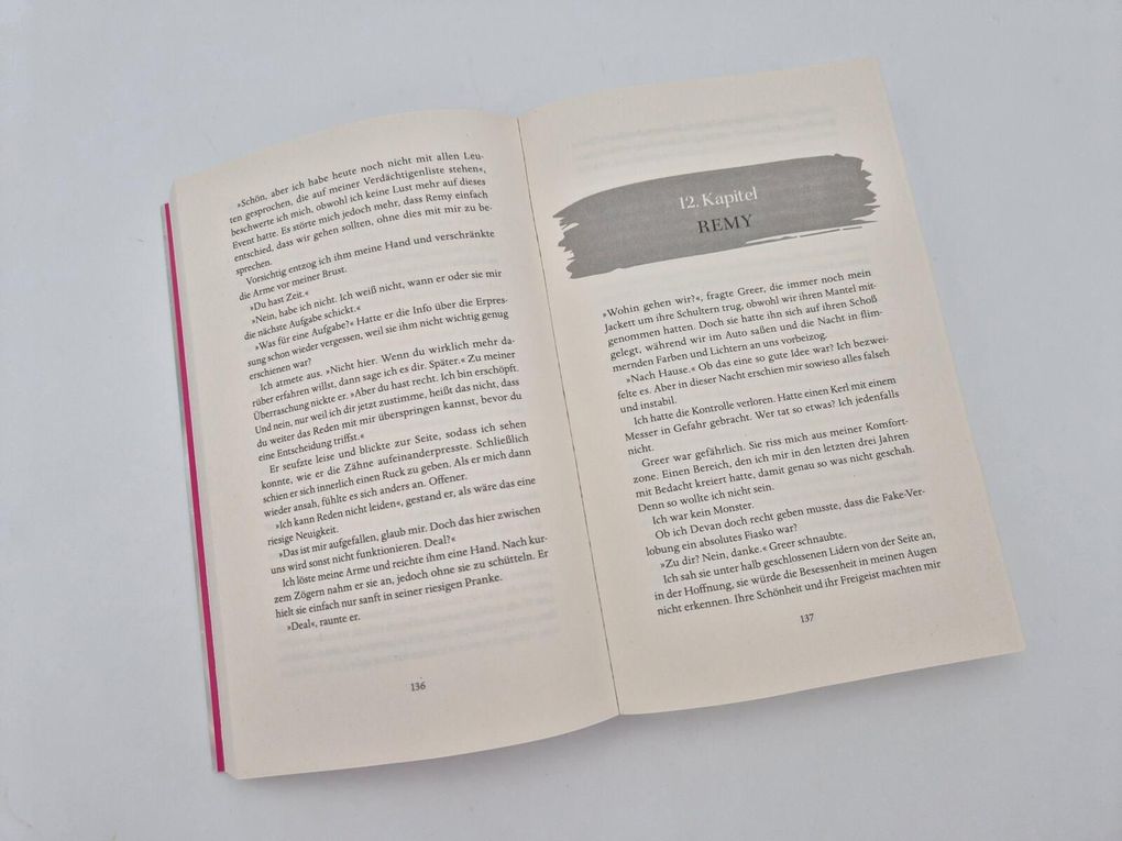 Weitere Ansicht: Pearls & Secrets | Laura Labas