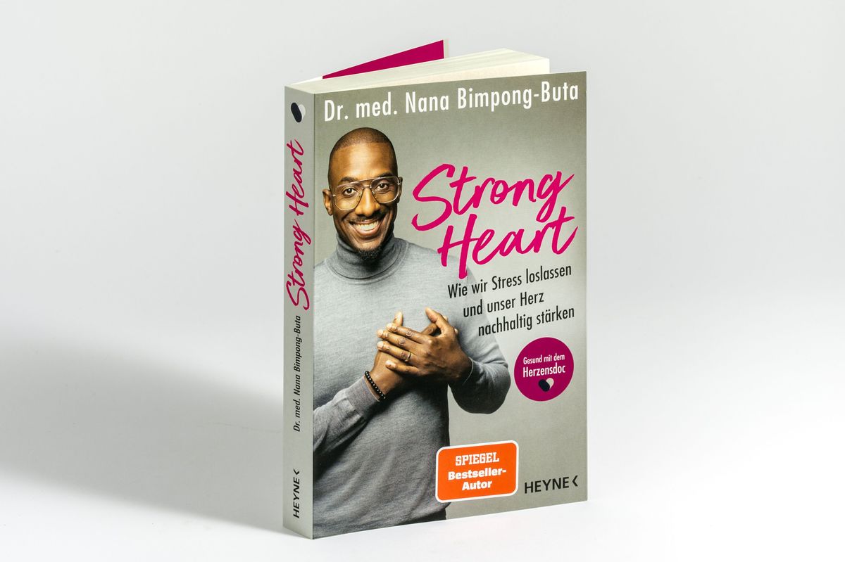Weitere Ansicht: Strong Heart | Nana-Yaw Bimpong-Buta