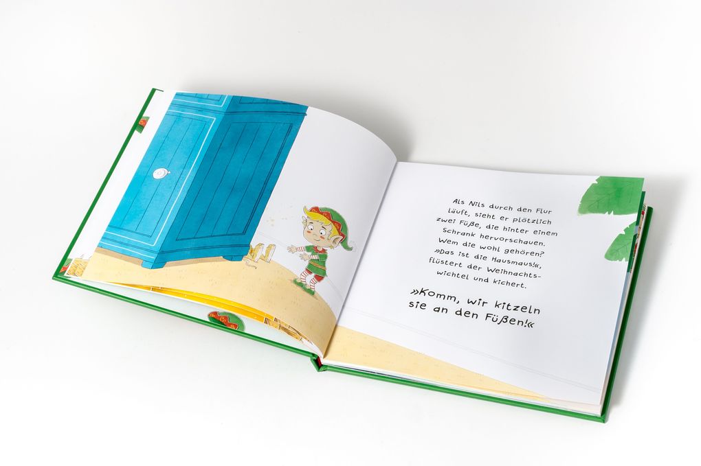 Weitere Ansicht: Weck den Weihnachtswichtel. Ein Weihnachts-Mitmachbuch. Zum Schütteln, Schaukeln, Pusten und mehr. Von 2 bis 4 Jahren | Nico Sternbaum