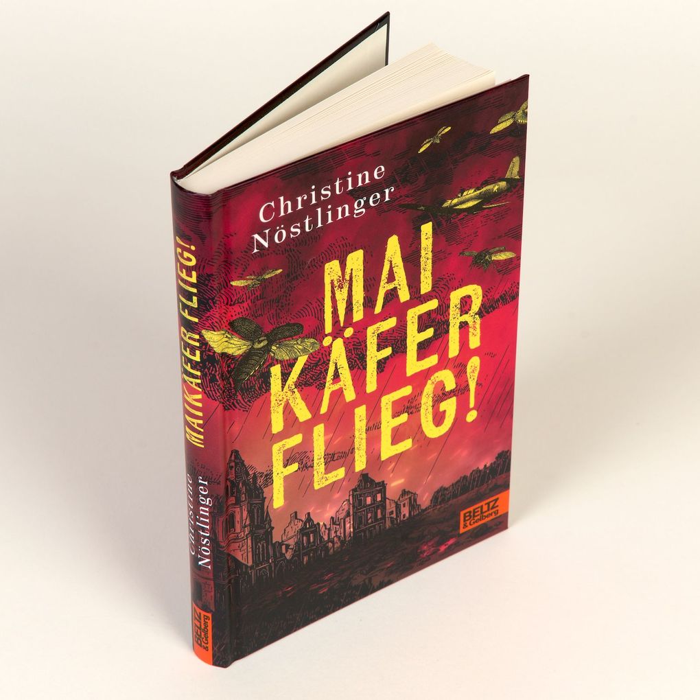Weitere Ansicht: Maikäfer flieg! | Christine Nöstlinger