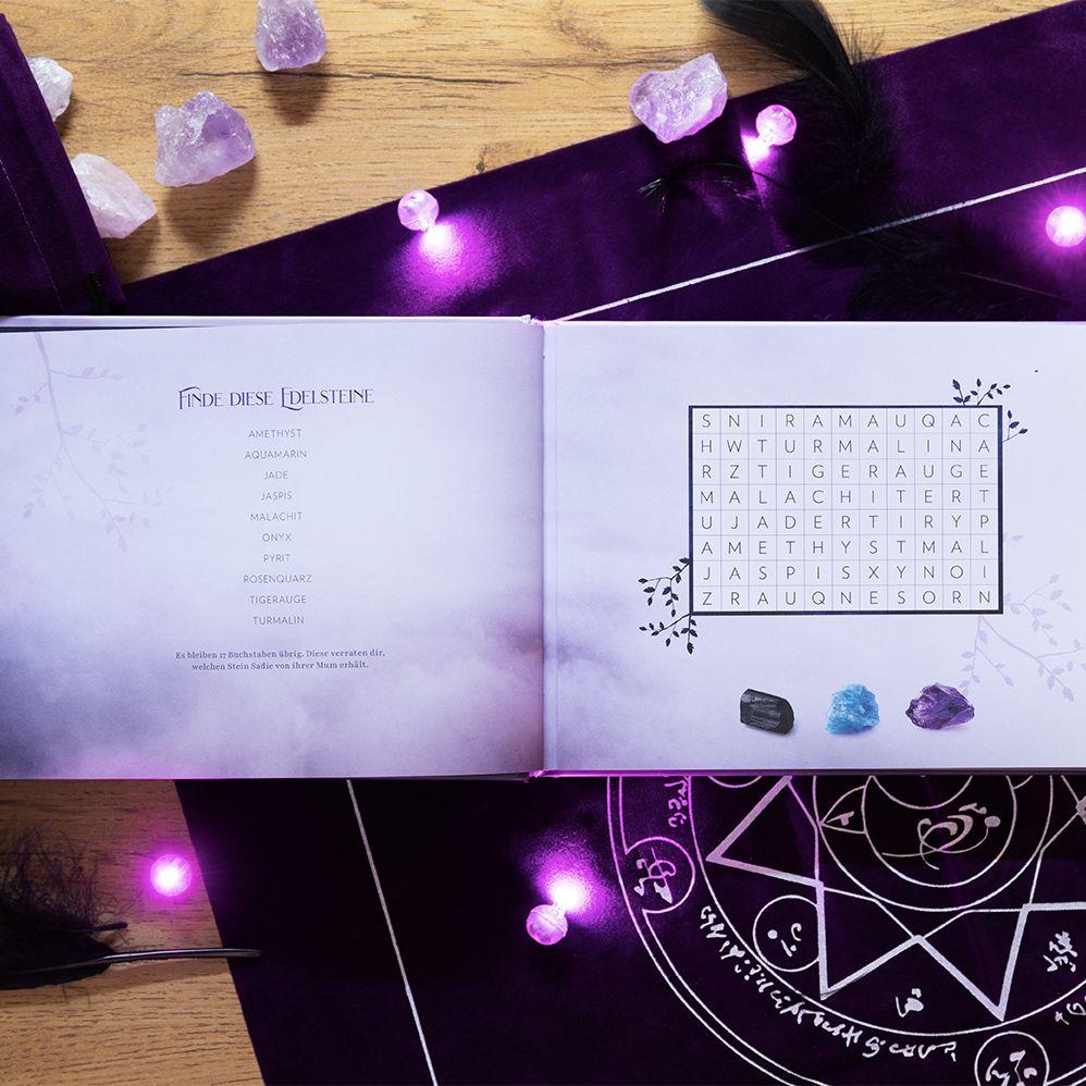 Weitere Ansicht: University of the Enchanted | Lea Kaib