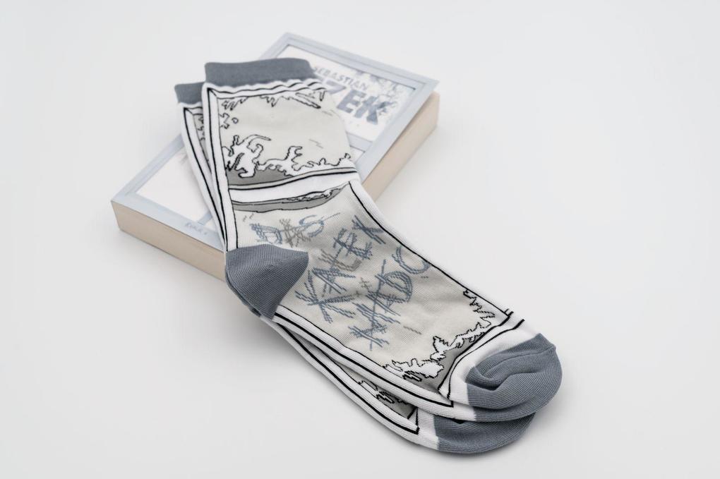 Weitere Ansicht: Sebastian Fitzek-Socken "Das Kalendermädchen" Größe 36 - 41