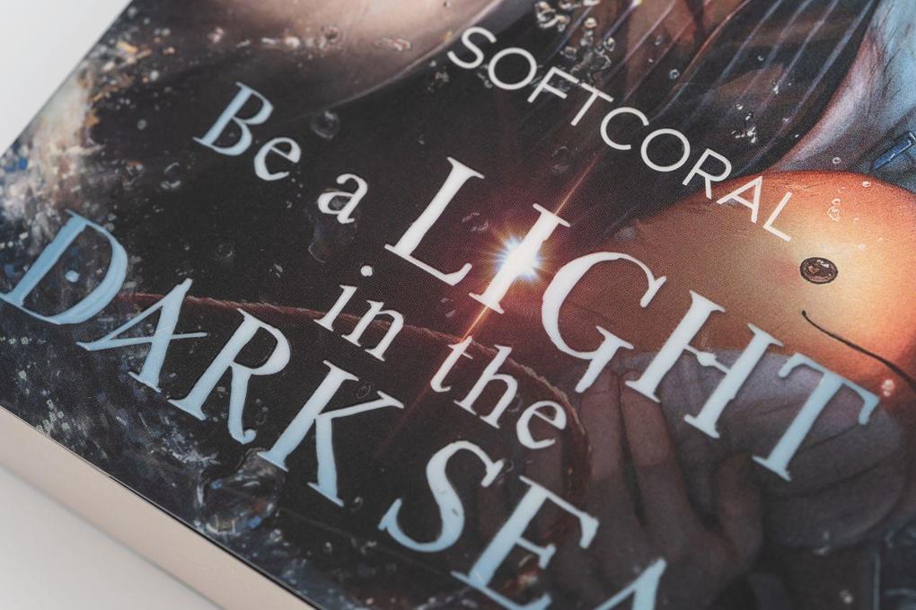Weitere Ansicht: Be a Light in the Dark Sea 1 | SoftCoral