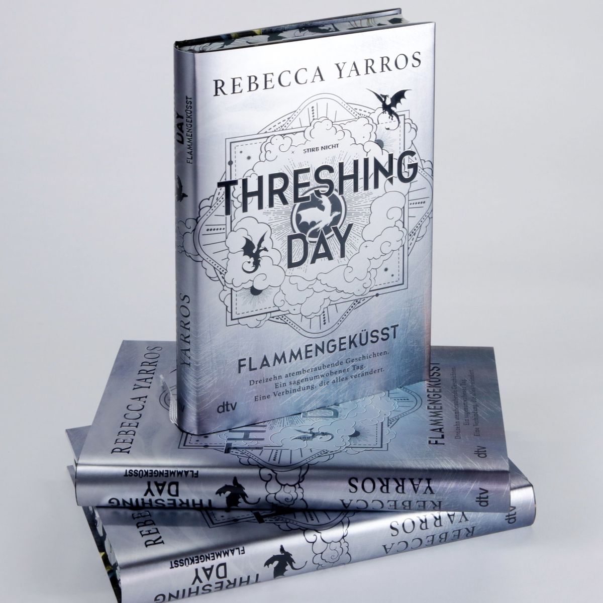 Weitere Ansicht: Threshing Day - Flammengeküsst | Rebecca Yarros