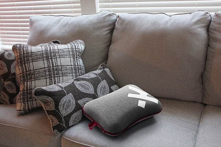 Weitere Ansicht: SKROSS Mini Travel Pillow Dark Grey