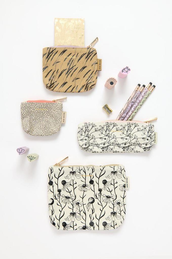 Weitere Ansicht: Canvas Etui L, In the Meadow