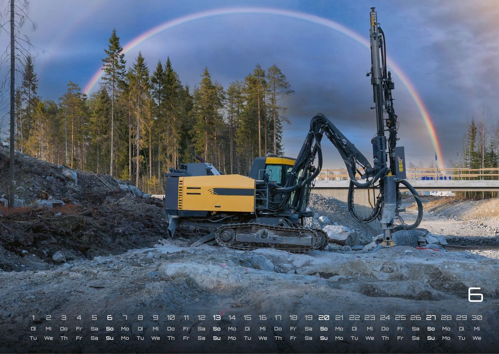 Weitere Ansicht: Baumaschinen - gigantische Bauhelfer - 2027 - Kalender DIN A3