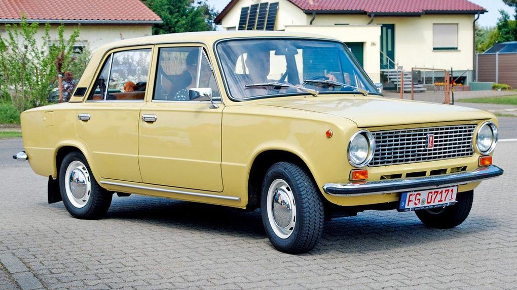 Weitere Ansicht: Lada Automobile 1970 -1990 | Frank Rönicke