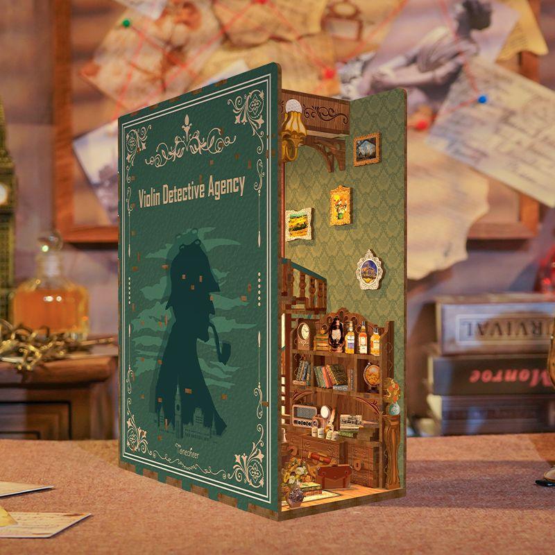 Weitere Ansicht: Booknook Violin Detective Agency