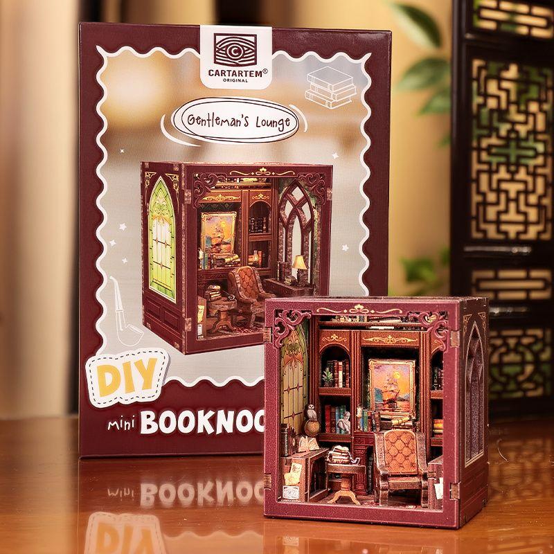 Weitere Ansicht: Mini-Booknook Gentlemans Lounge
