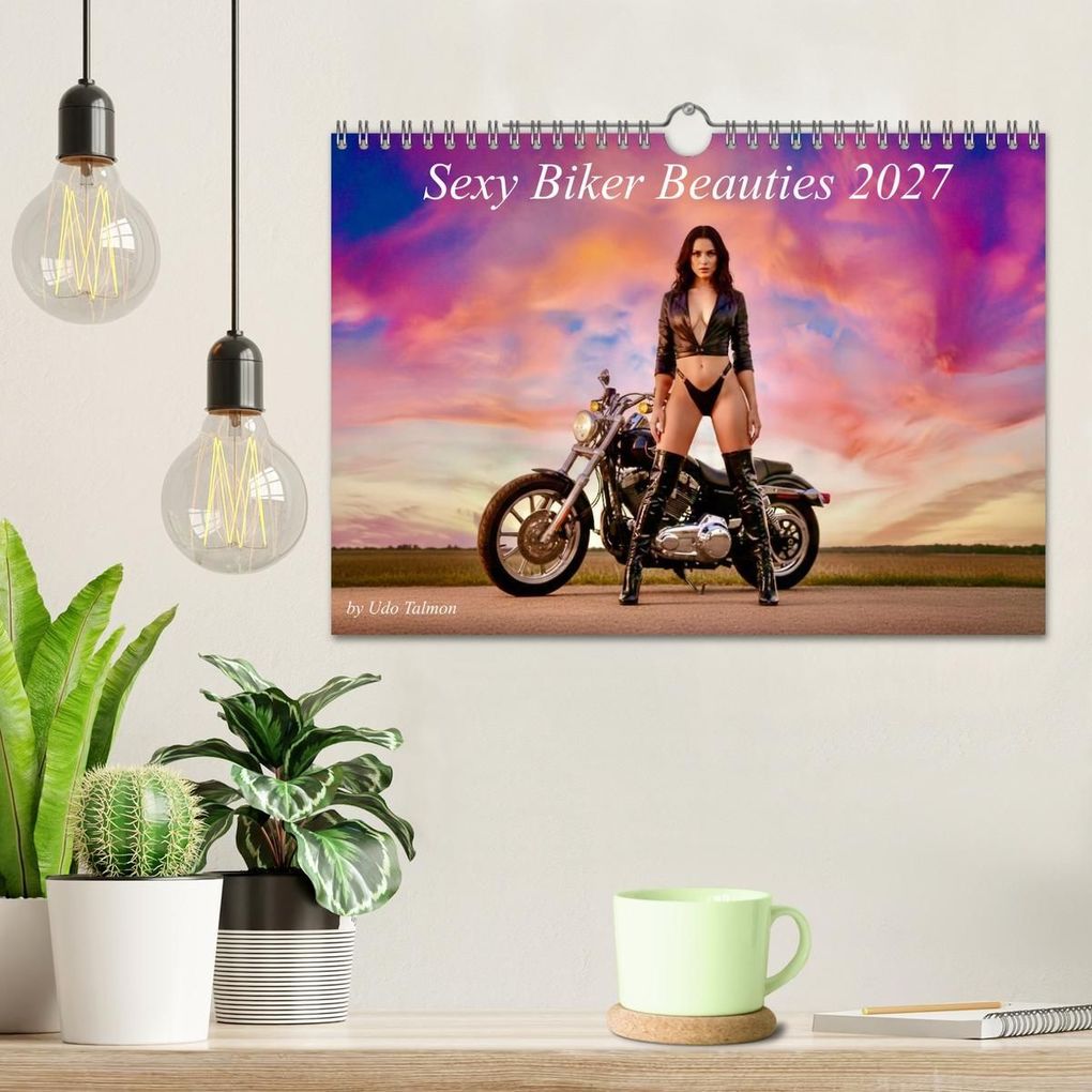 Weitere Ansicht: Sexy Biker Beauties (Wandkalender 2027 DIN A4 quer), CALVENDO Monatskalender | Udo Talmon, Calvendo