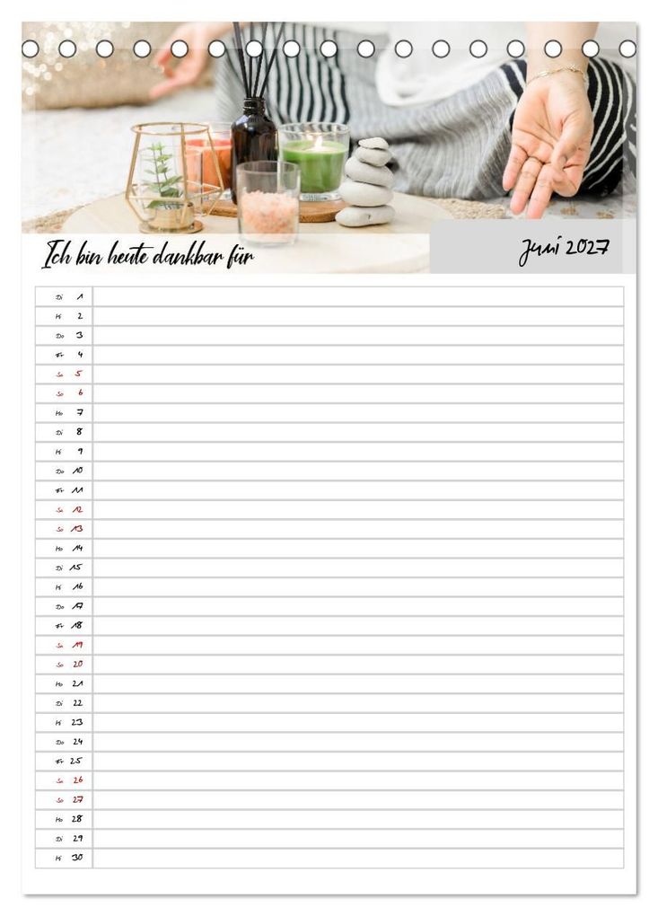 Weitere Ansicht: Ich bin dankbar - ein Jahr voller Yoga und Achtsamkeit - Yoga Kalender (Tischkalender 2027 DIN A5 hoch), CALVENDO Monatskalender | MD-Publishing, Calvendo