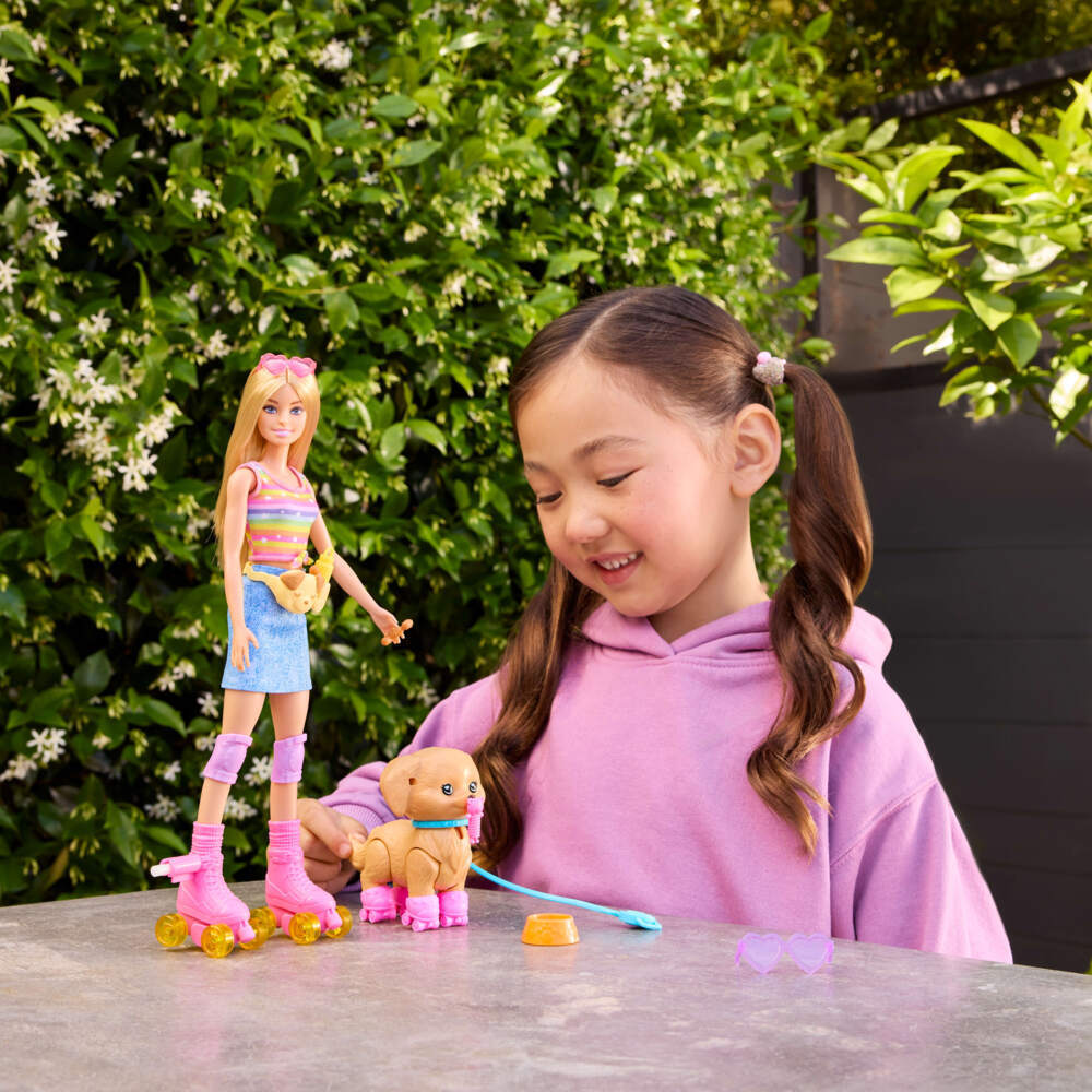 Weitere Ansicht: Barbie Skate 'N Run Puppe.JMJ44